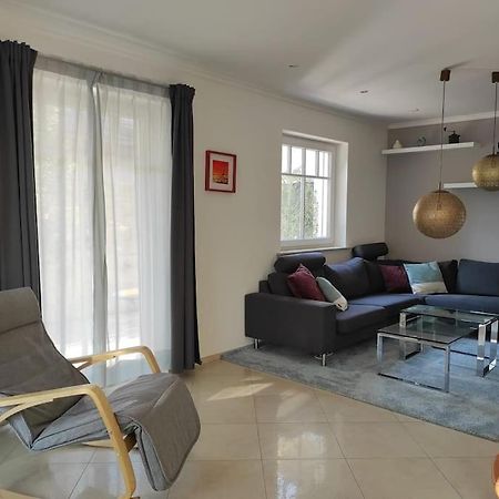 Phantastisches Haus Mit Pool Direkt In Muenchen Ngoại thất bức ảnh